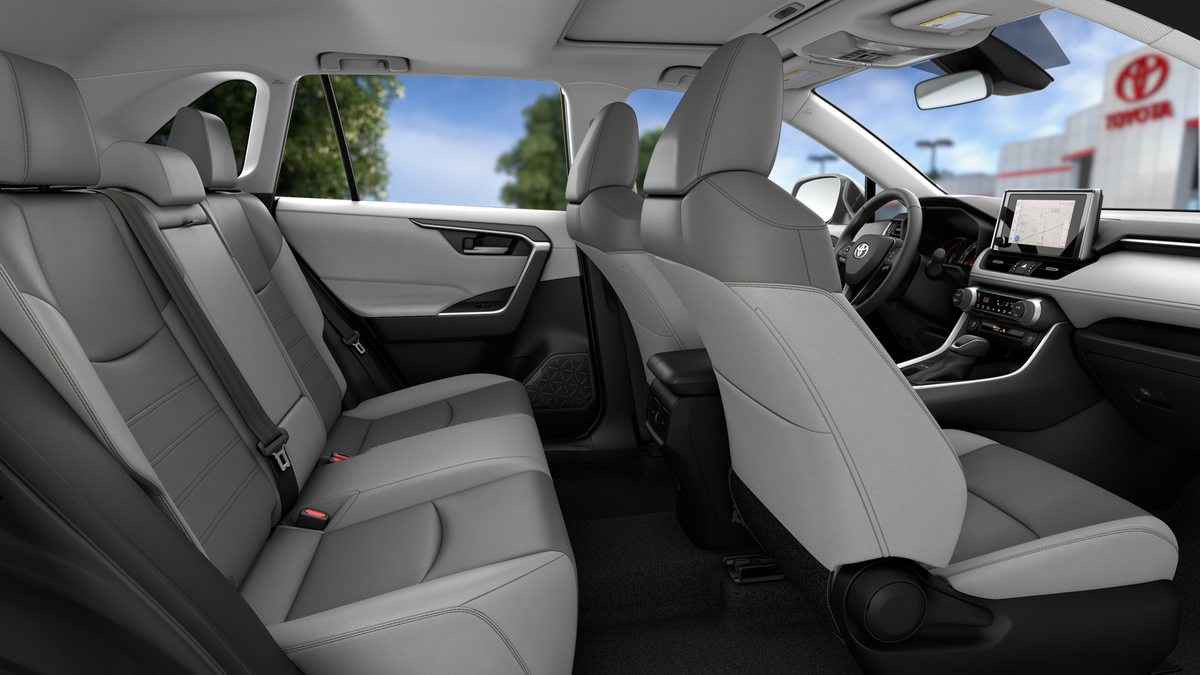 2025 Toyota RAV4 XLE Premium photo 2