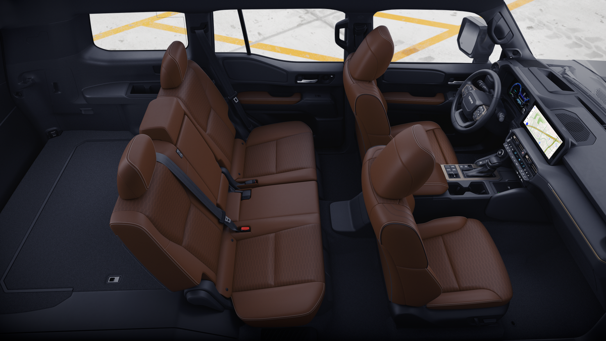 2025 Toyota Land Cruiser photo 18