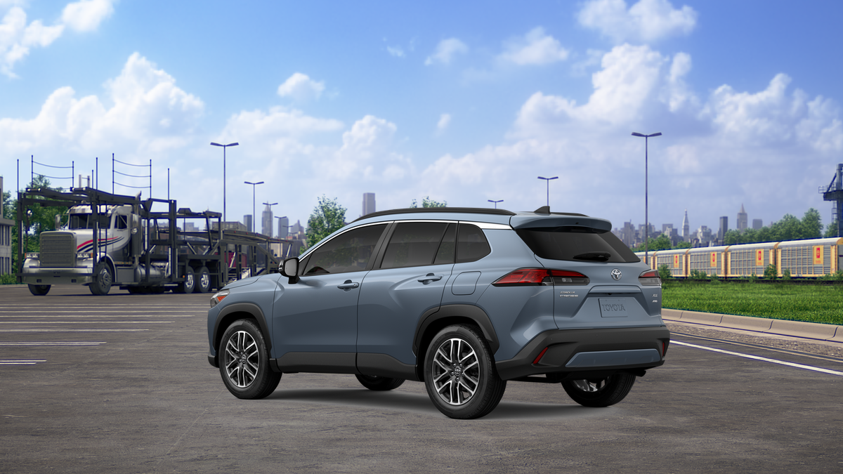 2026 Toyota Corolla Cross XLE photo 7