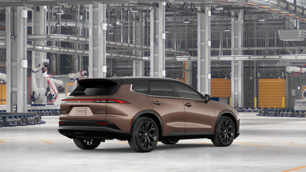 New 2026 Bronze Age with Black roof <sup>1</sup> Toyota  Limited image 12