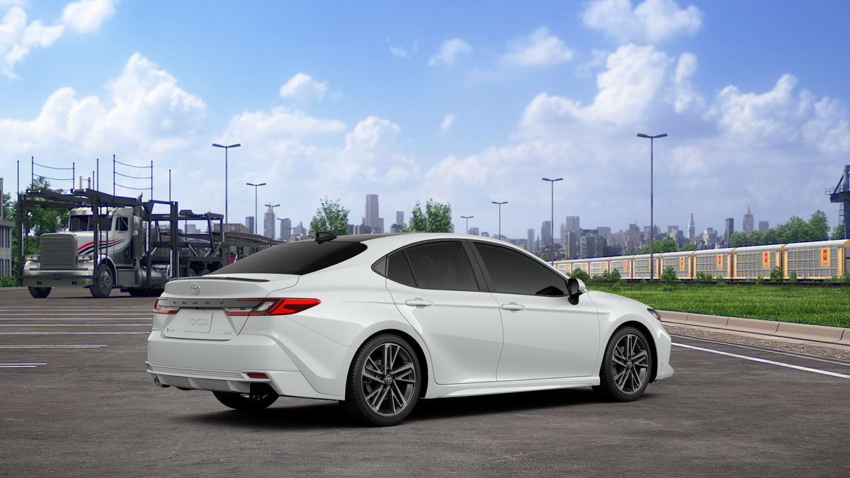 New 2026 Wind Chill Pearl <sup>1</sup> Toyota  XSE image 12