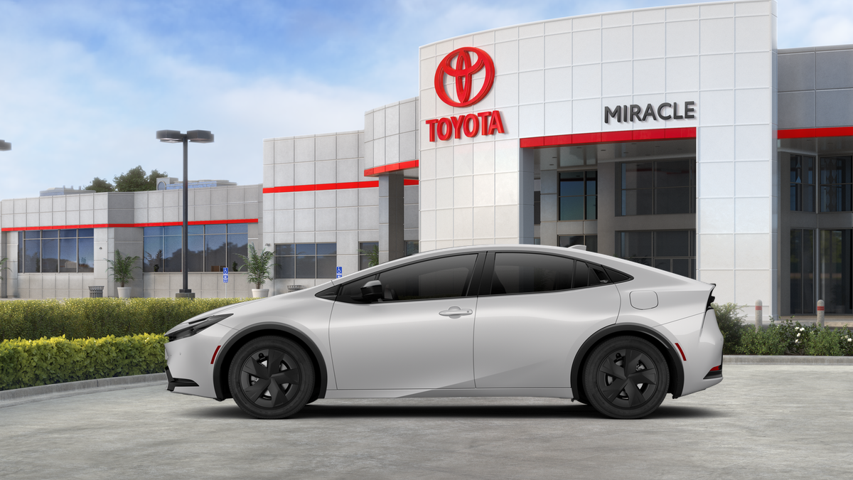 New 2026 Toyota Prius Plug-in Hybrid Hatchback