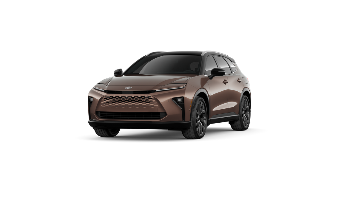 2026 Toyota Crown Signia Limited's photo