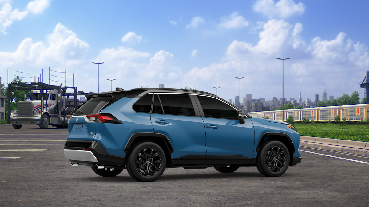 2025 Toyota RAV4 Hybrid XSE photo 11