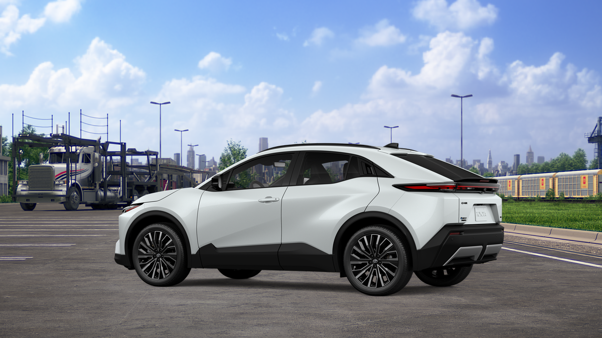 New 2026 Wind Chill Pearl <sup>1</sup> Toyota  XSE image 8