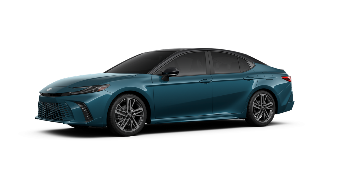 New 2026 Ocean Gem with Midnight Black Metallic roof <sup>1</sup> Toyota  XSE image 3