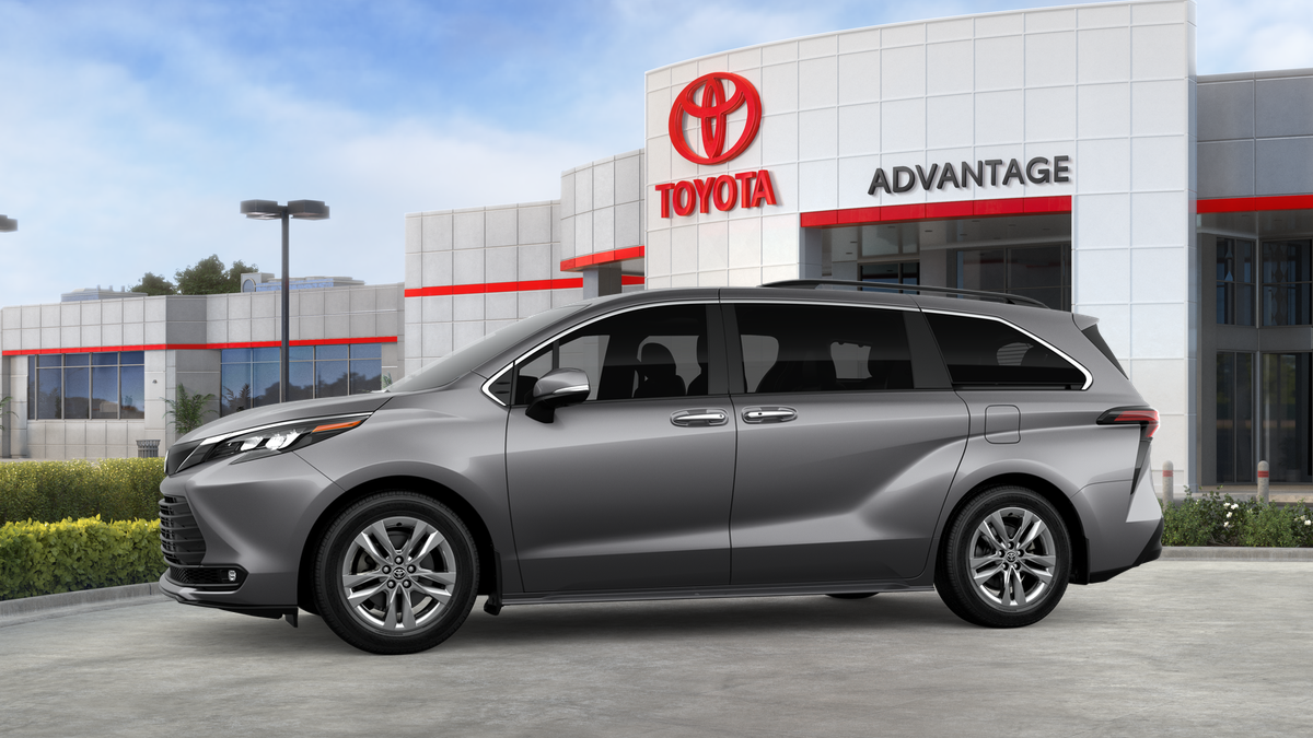 New 2026 Toyota Sienna Van