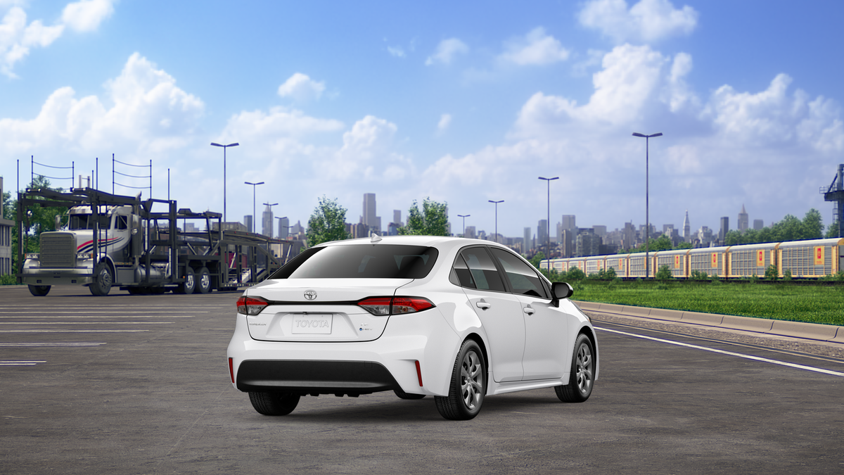 2027 Toyota Corolla Hybrid LE, photo 11 of 12