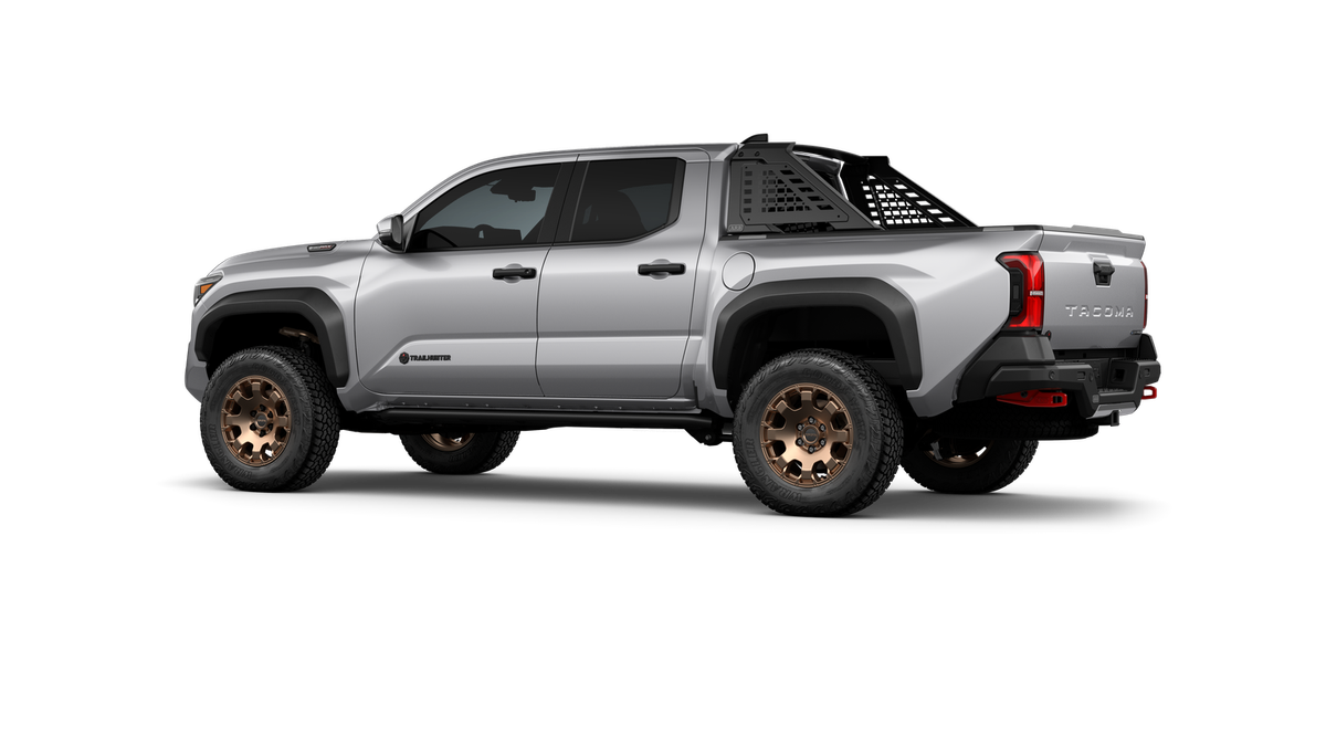 2025 Toyota Tacoma Trailhunter Double Cab photo 8