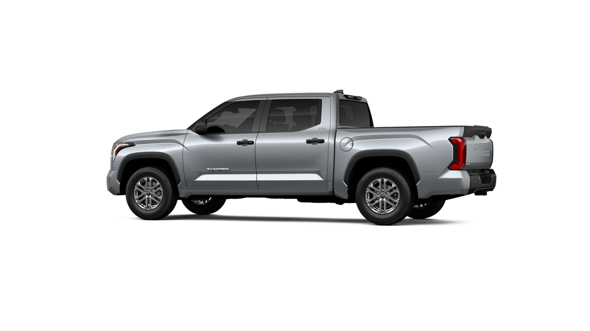2026 Toyota Tundra SR5 CrewMax photo 15