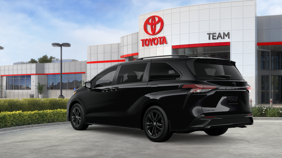 New 2026 Toyota Sienna Van