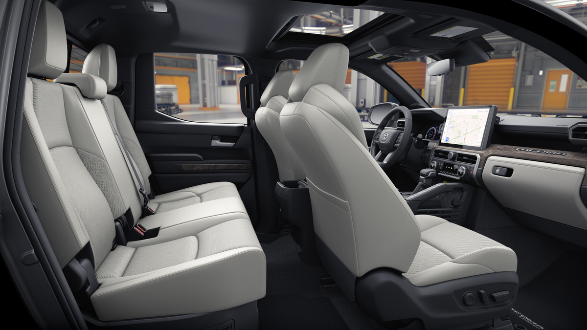 2025 Toyota Tacoma Limited photo 21