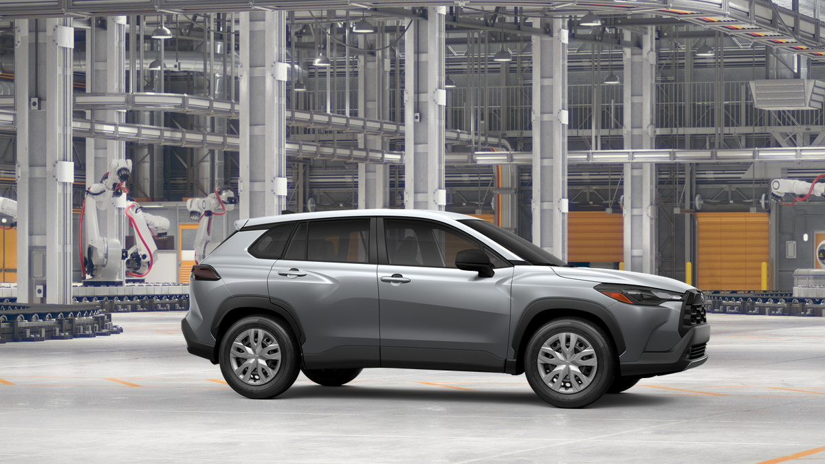 2026 Toyota Corolla Cross L photo 3