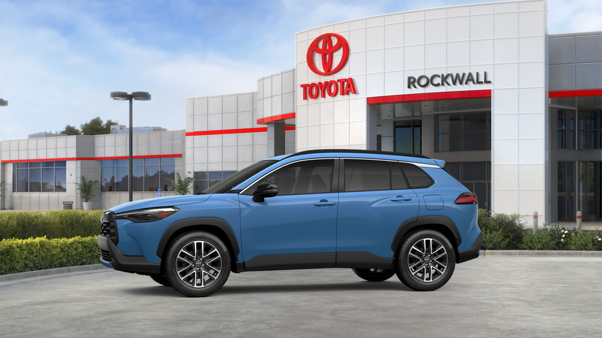 New 2026 Cavalry Blue Toyota  XLE image 5