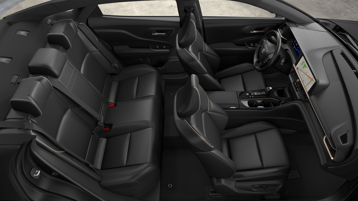 2026 Toyota Crown XLE - Photo 53