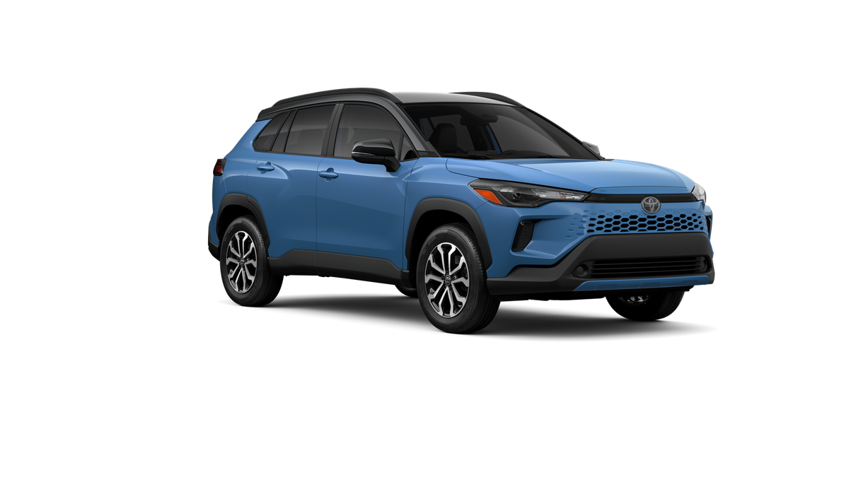 New 2026 Cavalry Blue with Jet Black roof <sup>1</sup> Toyota  SE image 17
