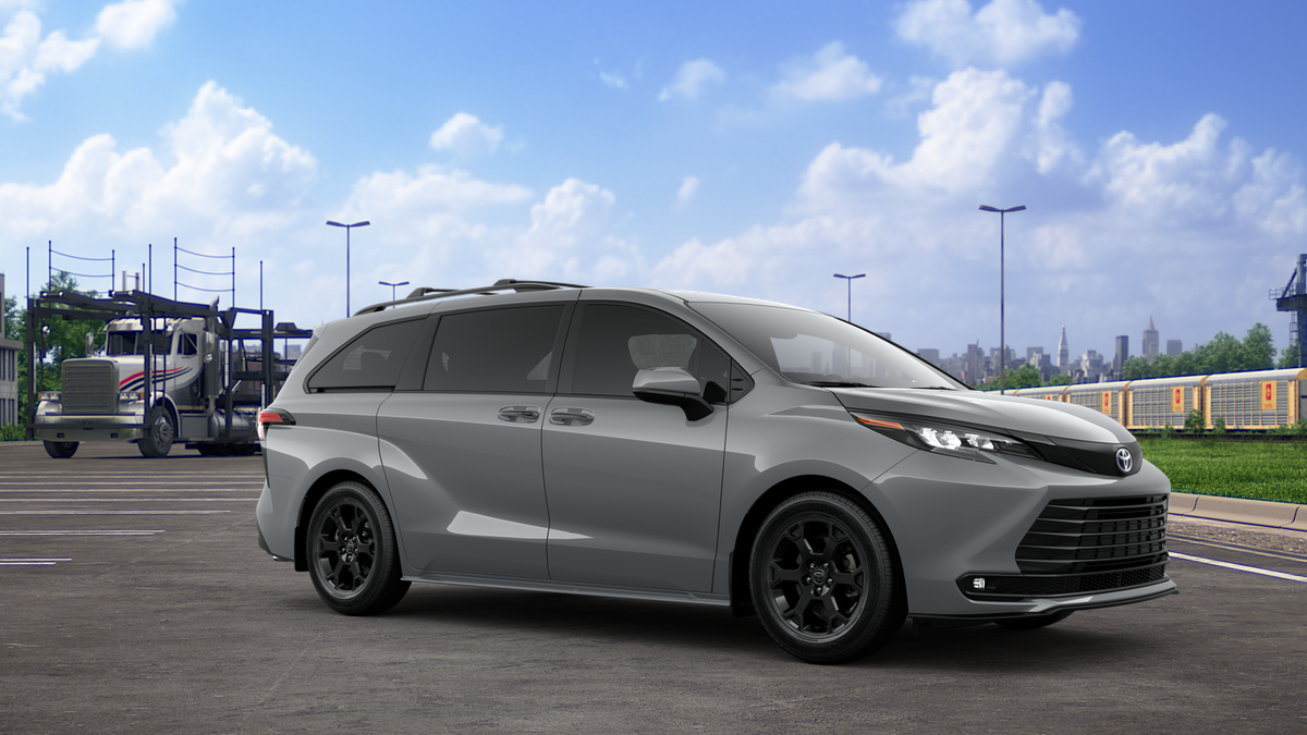 2025 Toyota Sienna XSE photo 14