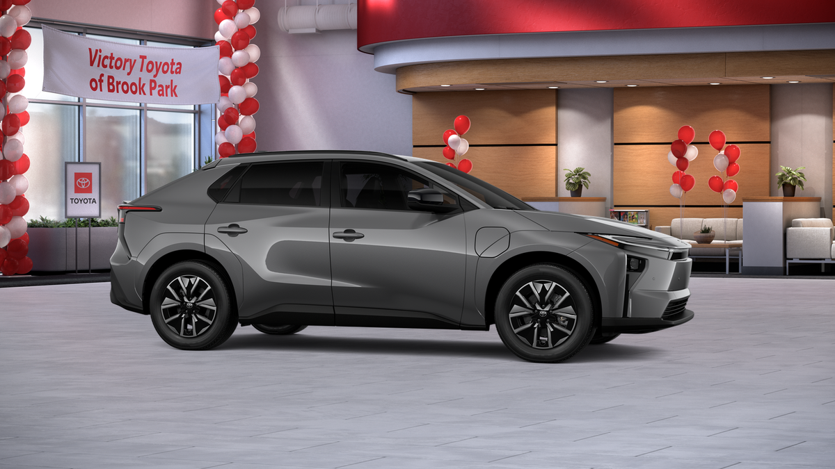 New 2026 Heavy Metal <sup>1</sup> Toyota  XLE image 26