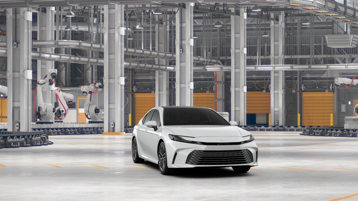 New 2027 Wind Chill Pearl <sup>1</sup> Toyota  XLE AWD image 26