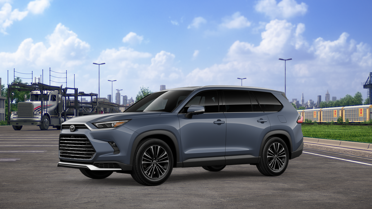 2026 Toyota Grand Highlander Hybrid MAX Platinum photo 2