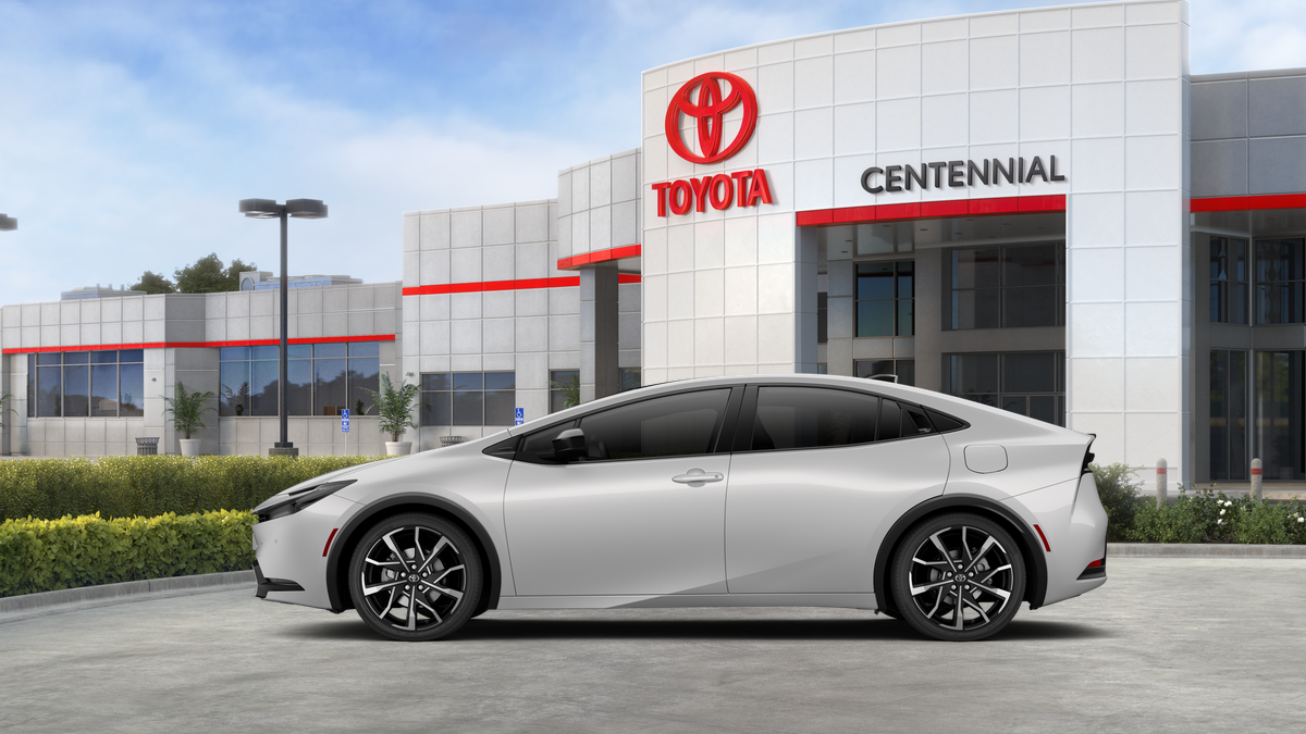 New 2027 Toyota Prius Plug-in Hybrid Sedan