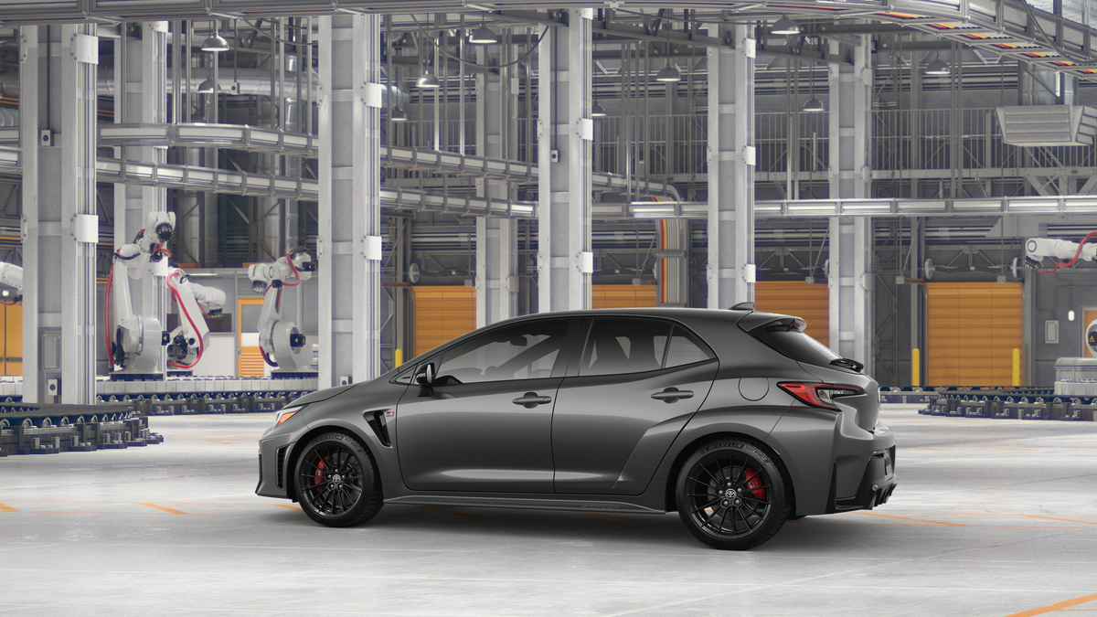 2025 Toyota Corolla GR Premium photo 4