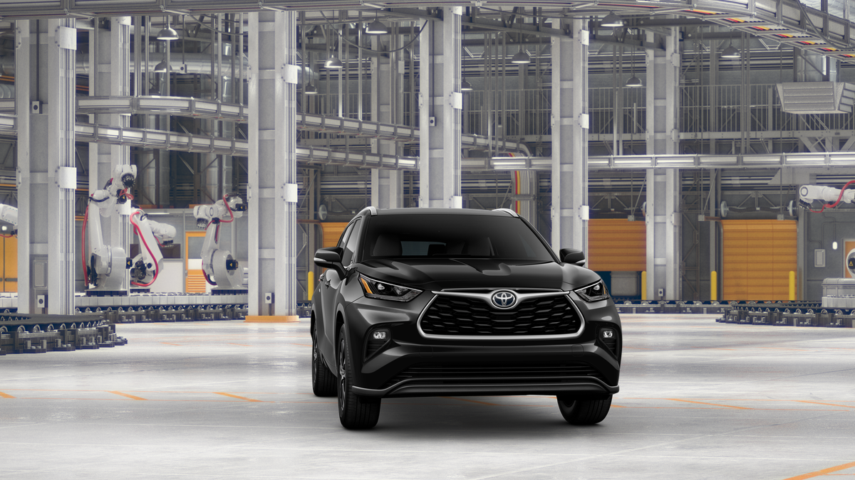 2025 Toyota Highlander XLE photo 17