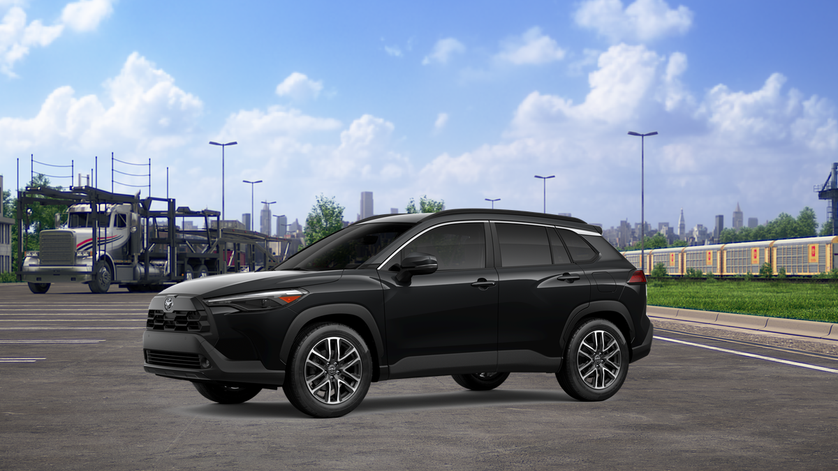 2026 Toyota Corolla Cross XLE photo 3