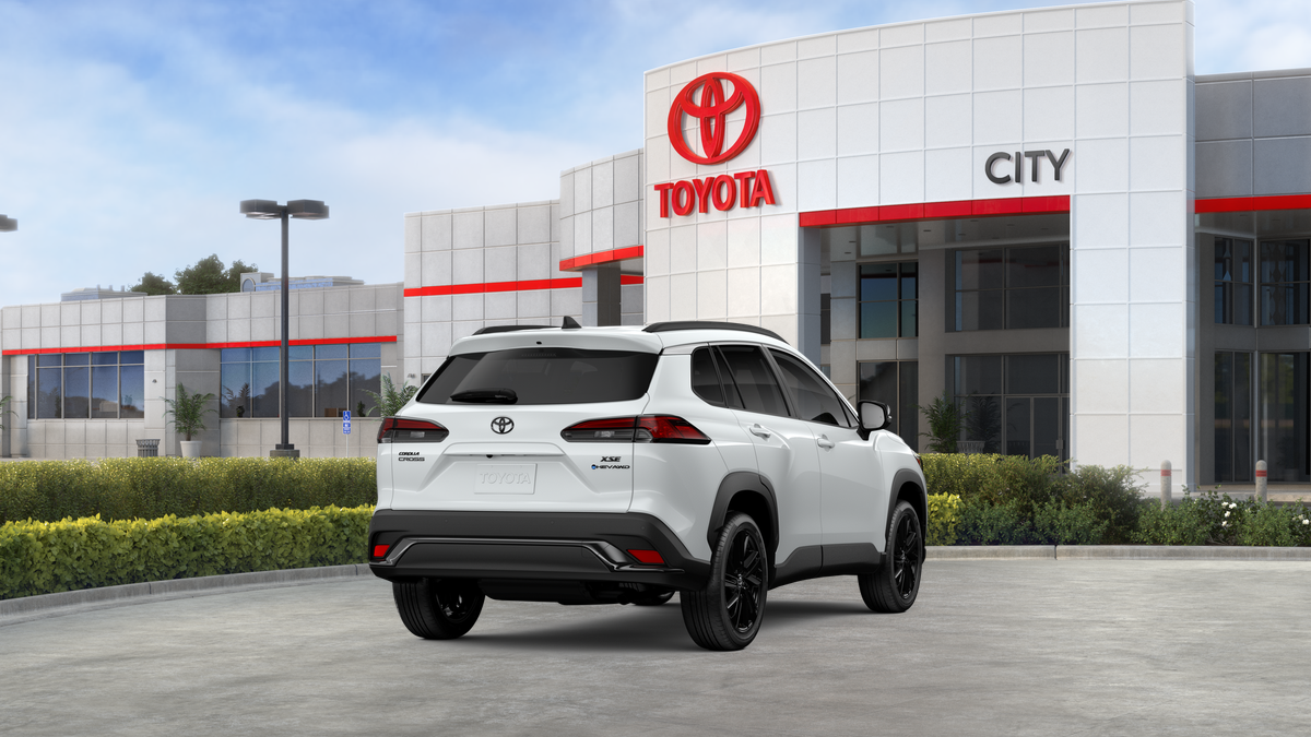 New 2026 Wind Chill Pearl <sup>1</sup> Toyota  XSE image 11