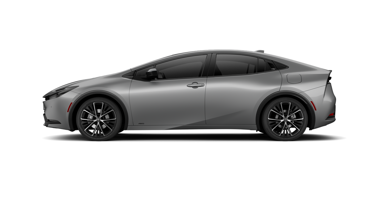 2026 Toyota Prius XLE photo 5