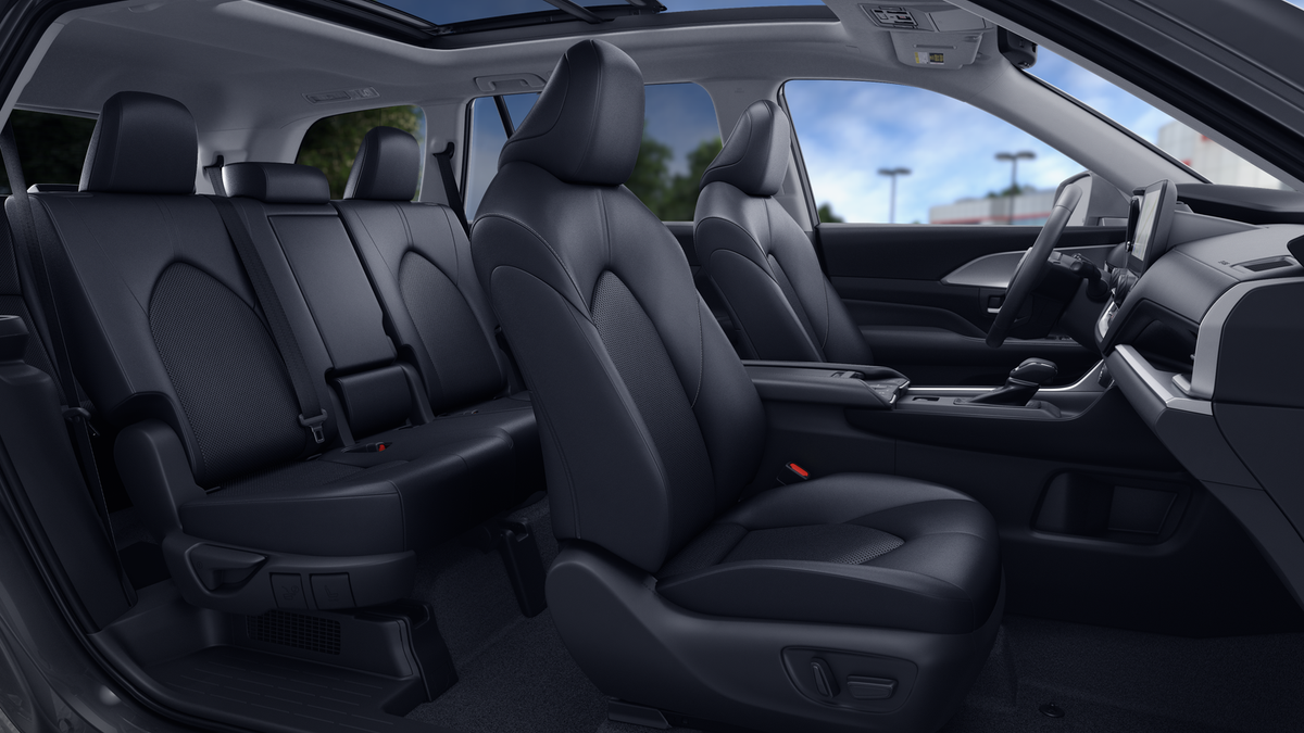 2026 Toyota Highlander Hybrid XLE photo 49