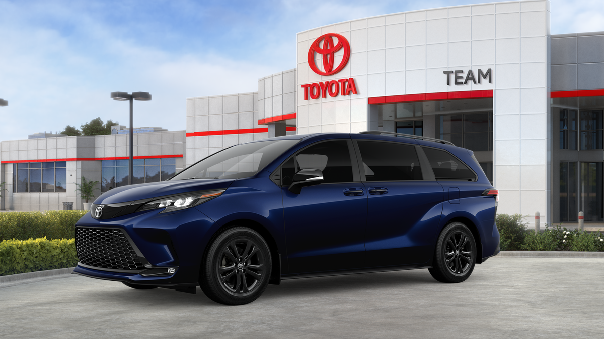 New 2026 Toyota Sienna Van
