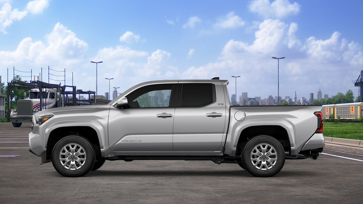 2025 Toyota Tacoma SR5 Double Cab photo 4