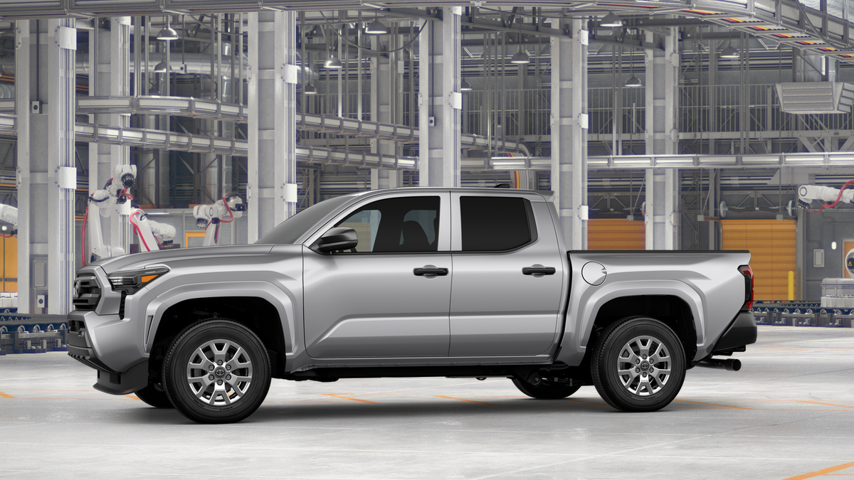 2025 Toyota Tacoma SR Double Cab photo 3