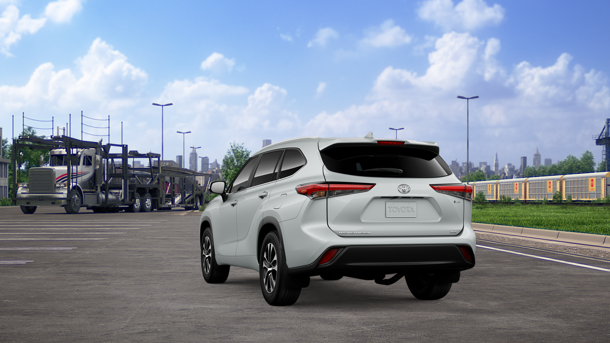 New 2026 Wind Chill Pearl <sup>1</sup> Toyota  XLE image 9