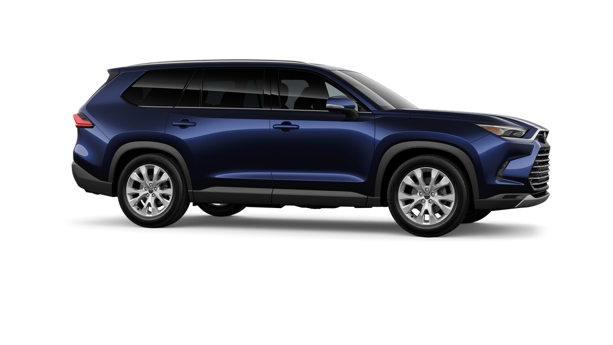 2026 Toyota Highlander Hybrid Limited photo 8