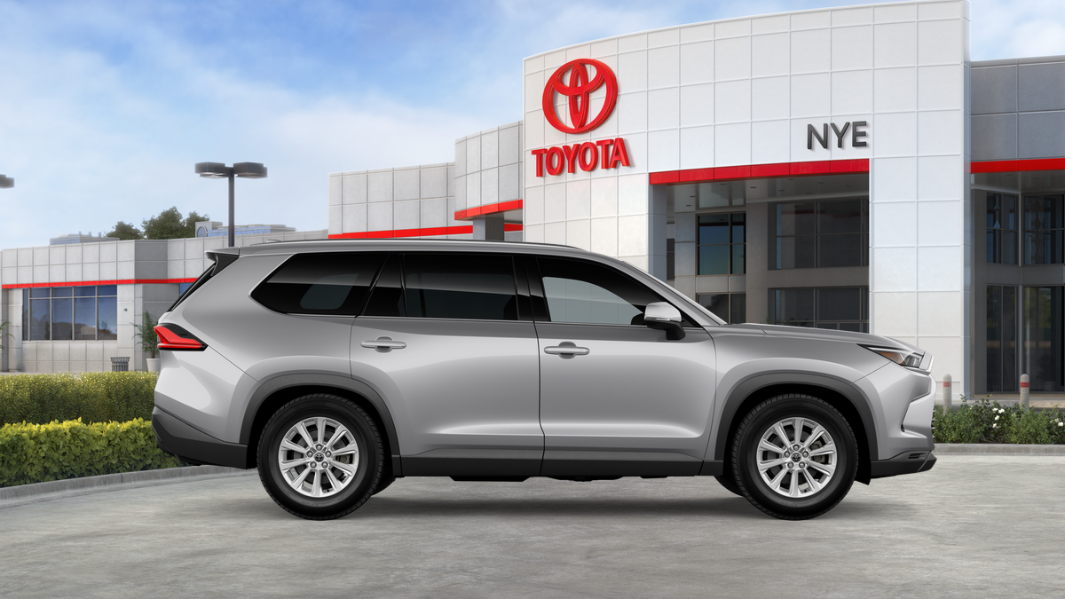 2026 Toyota Grand Highlander XLE photo 5