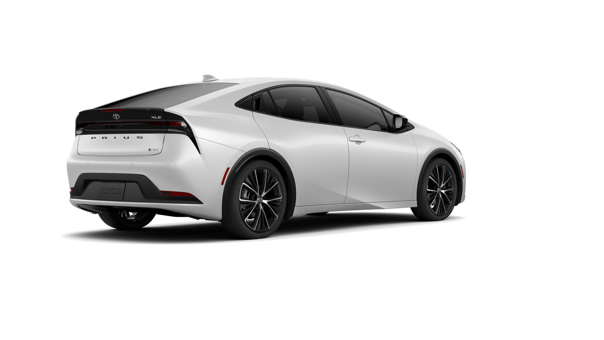 2026 Toyota Prius XLE photo 11