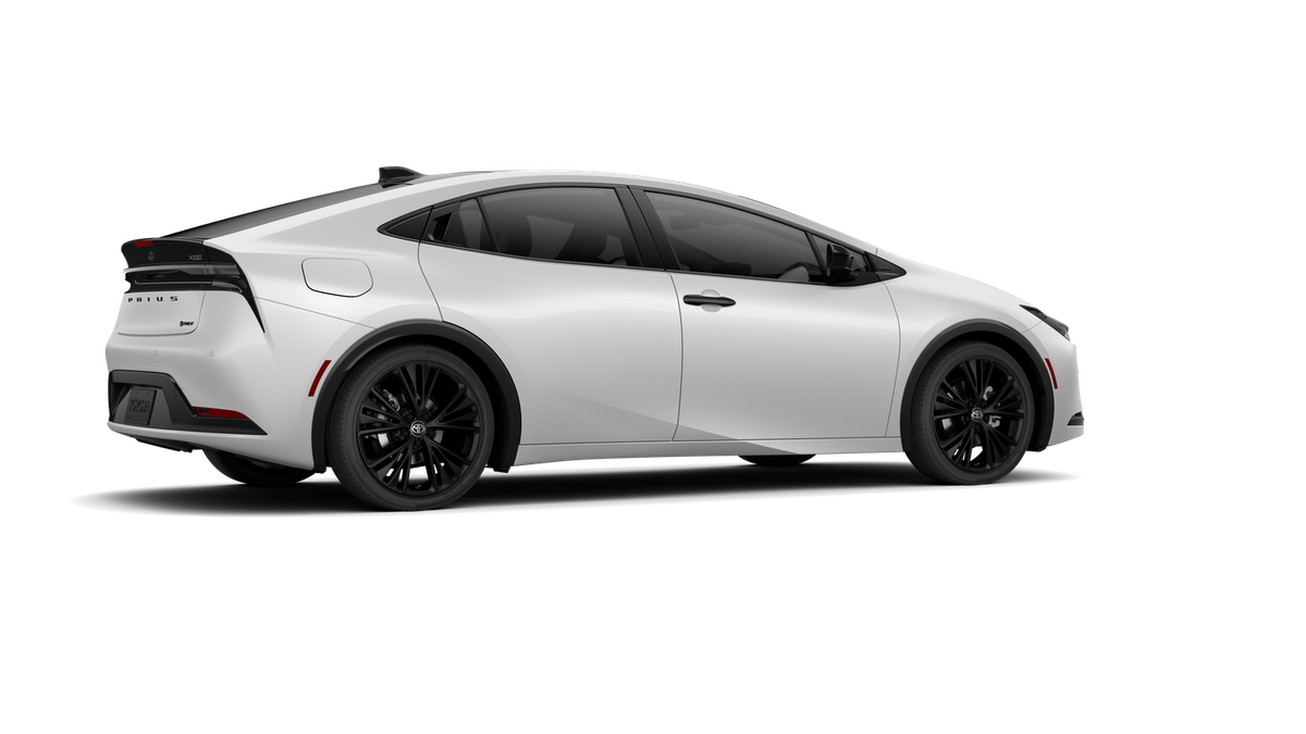 2026 Toyota Prius Plug-in Hybrid Nightshade Edition photo 44