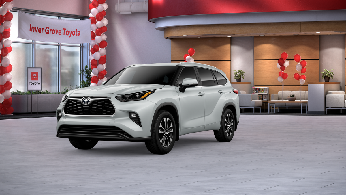 2026 Toyota Highlander XLE