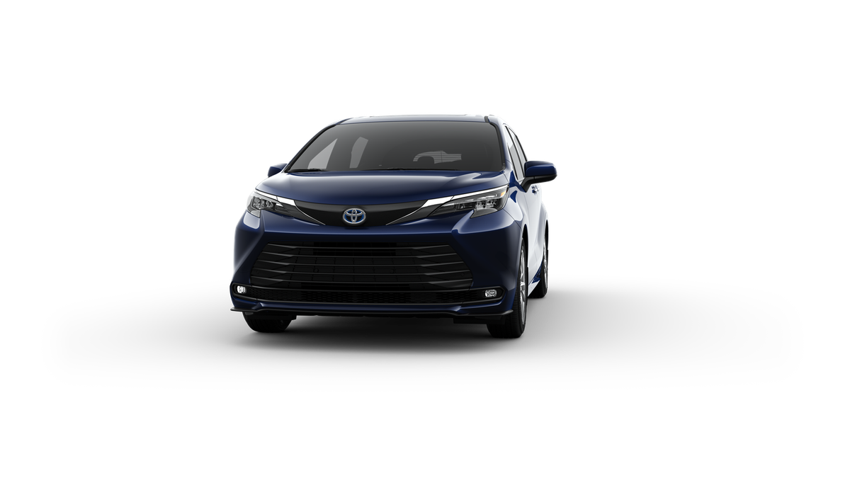 2025 Toyota Sienna XLE photo 32