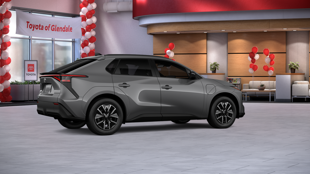 New 2026 Heavy Metal <sup>1</sup> Toyota  XLE image 13