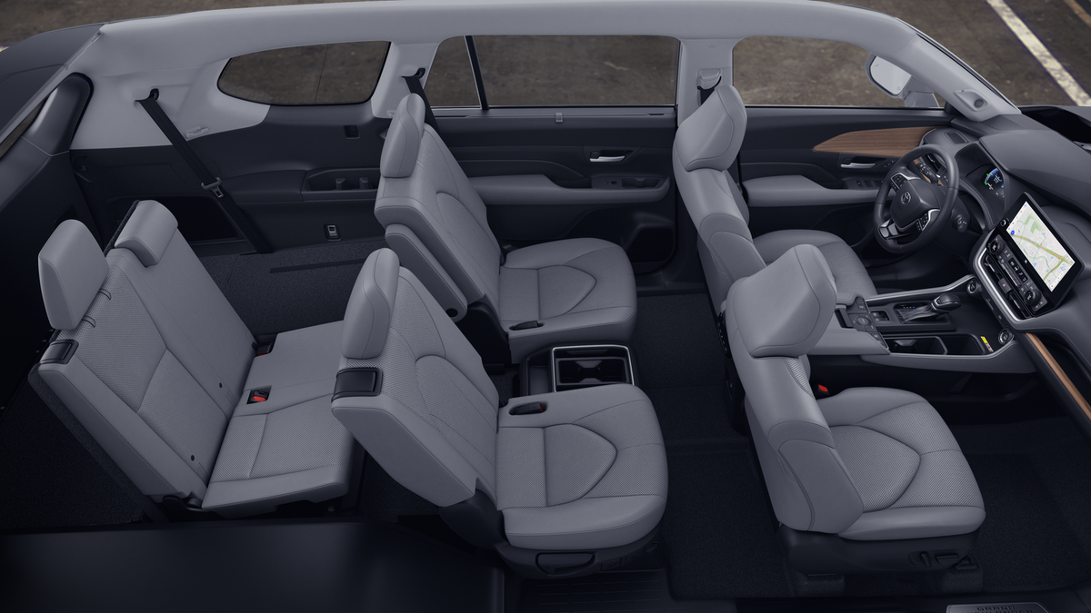 2026 Toyota Highlander Hybrid Limited photo 22