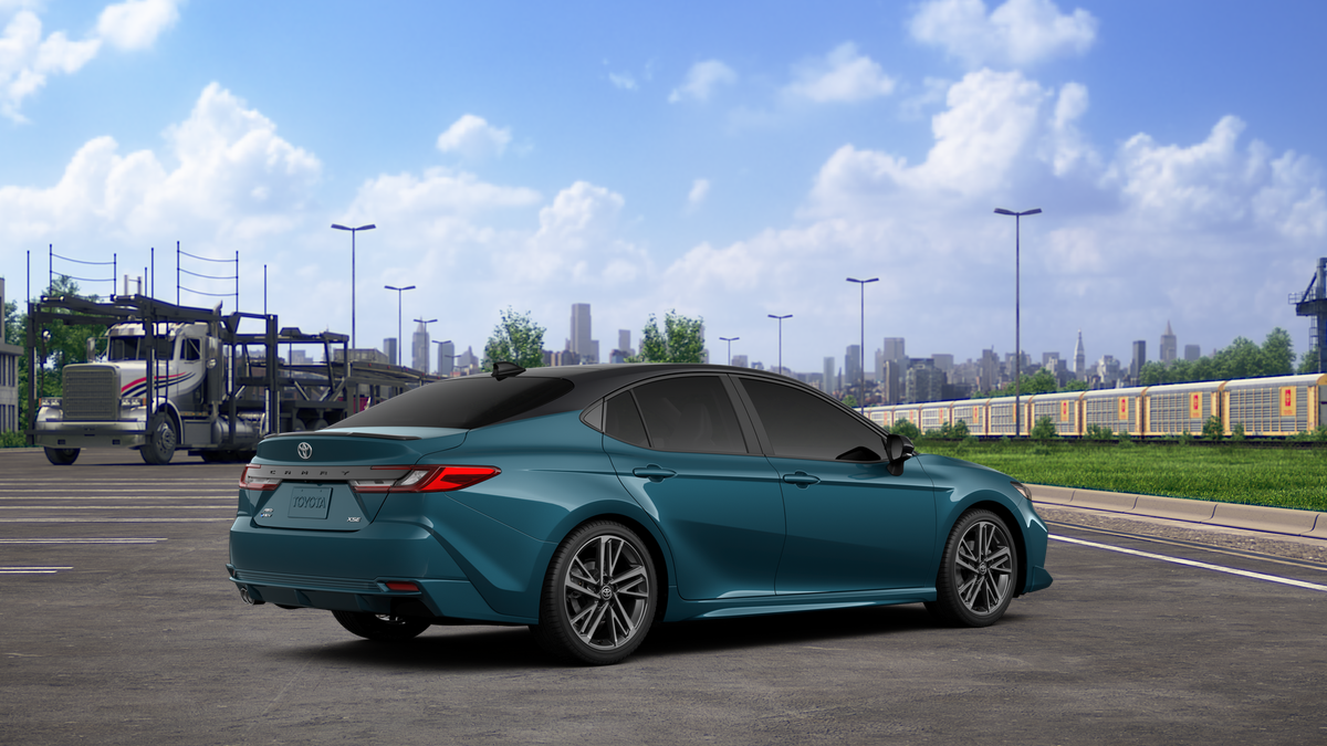 New 2026 Ocean Gem with Midnight Black Metallic roof <sup>1</sup> Toyota  XSE AWD image 12