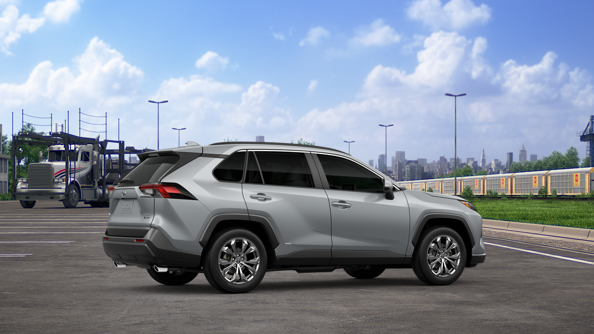 2025 Toyota RAV4 Hybrid XLE Premium photo 11