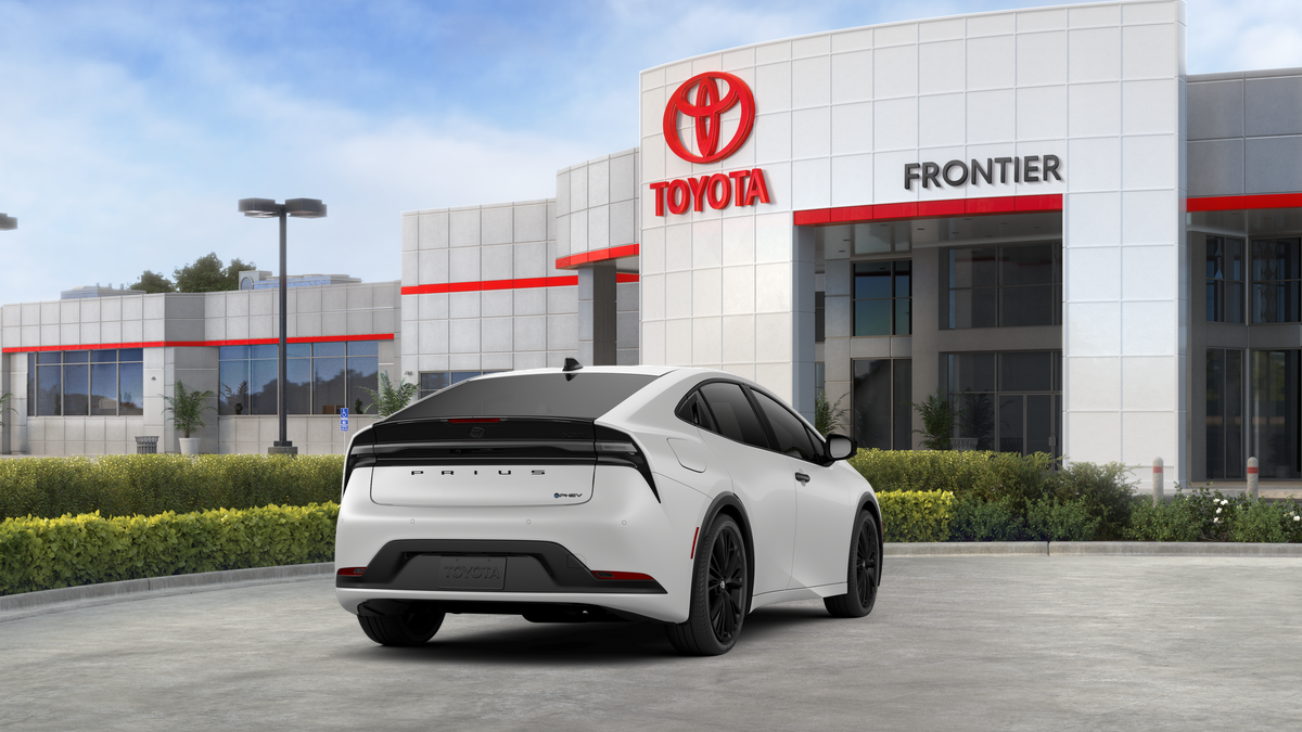 Prius Plug-in Hybrid Nightshade Edition 2.0L 4-Cyl. ECVT FWD [8]