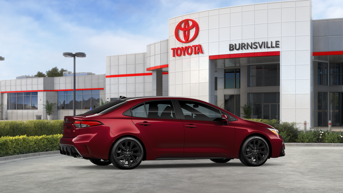 New 2026 Ruby Flare Pearl with Midnight Black Metallic roof <sup>1</sup> Toyota  SE image 13