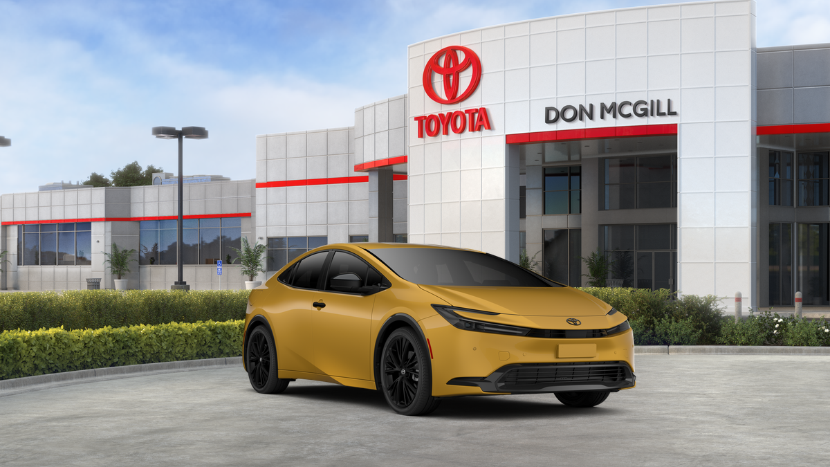 New 2027 Toyota Prius Plug-in Hybrid Sedan
