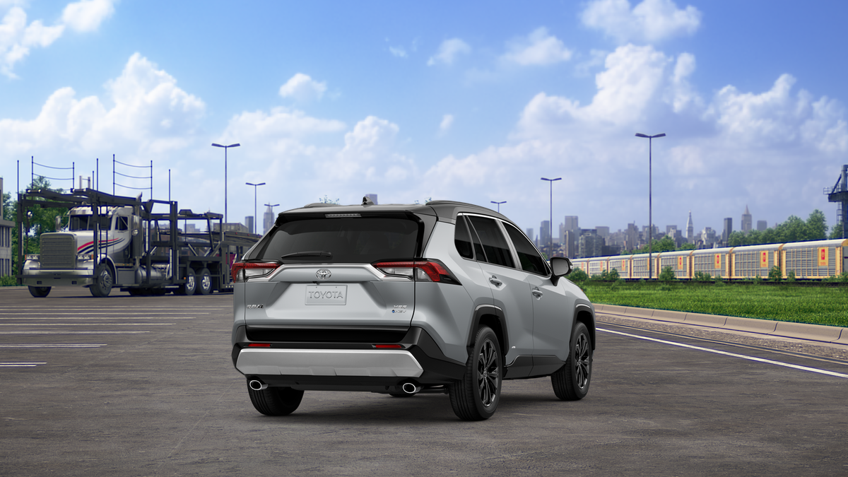 2025 Toyota RAV4 Hybrid XSE photo 9