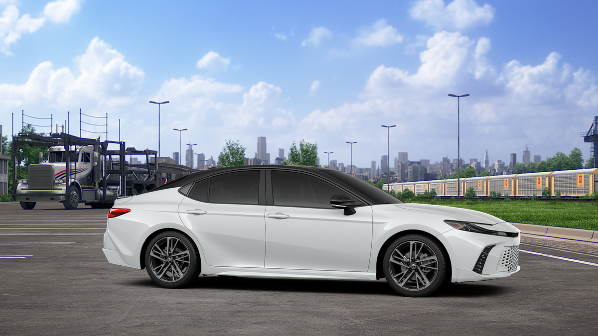 2026 Toyota Camry XSE - Photo 15